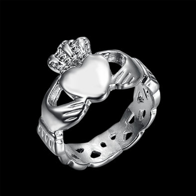 CLADDAGH RING