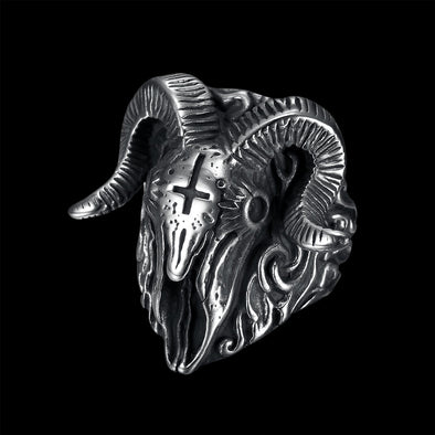 CROSS RAM SKULL RING