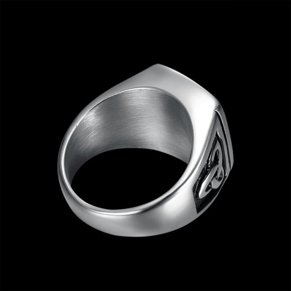 BLACK SIGNET ODIN'S HORN RING